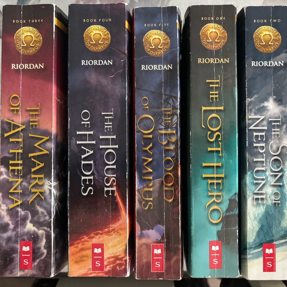Rick Riordan Book Set The Heroes of Olympus Series by Rick Riordan